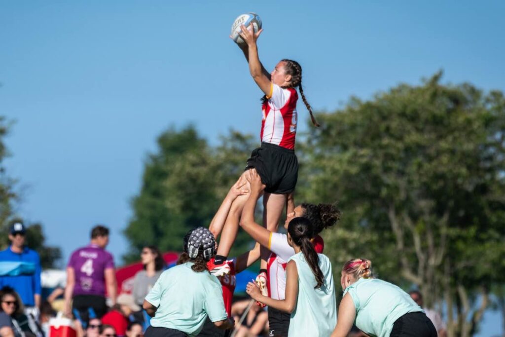 Lineout Jump Catch Lifting