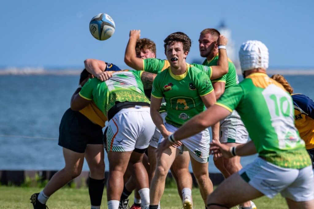 Lineout Jump Rugby Ball 1